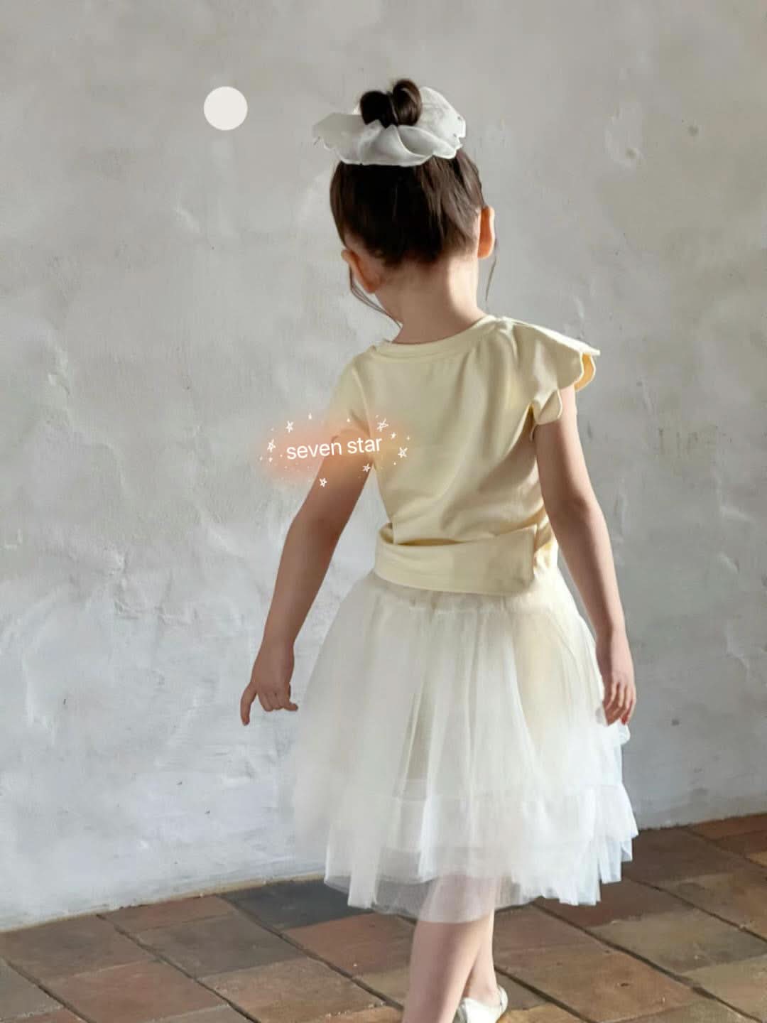 Flower Pocket Tulle Skirt