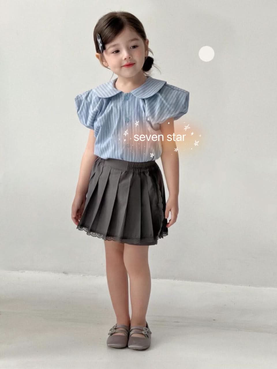 Lace Pleated Skirt