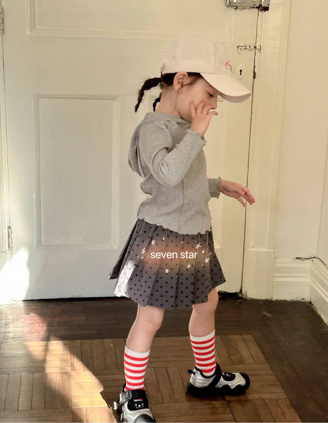 Lightweight Hoodie Grey