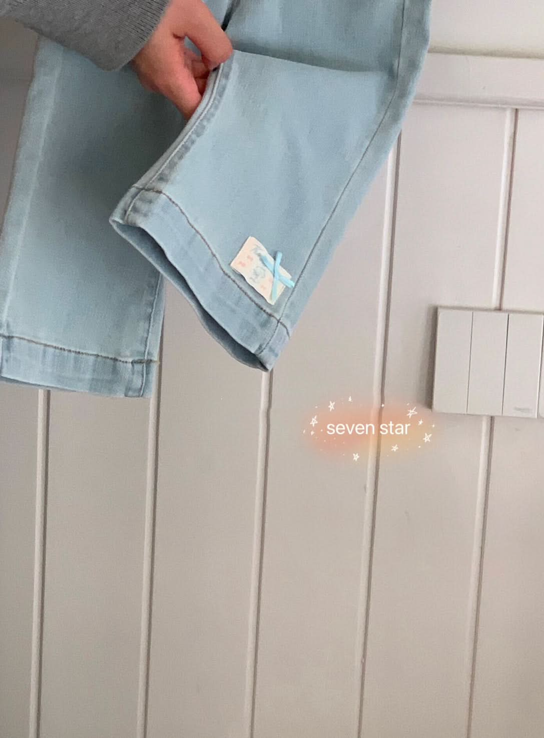 Patch Boot-cut Jeans