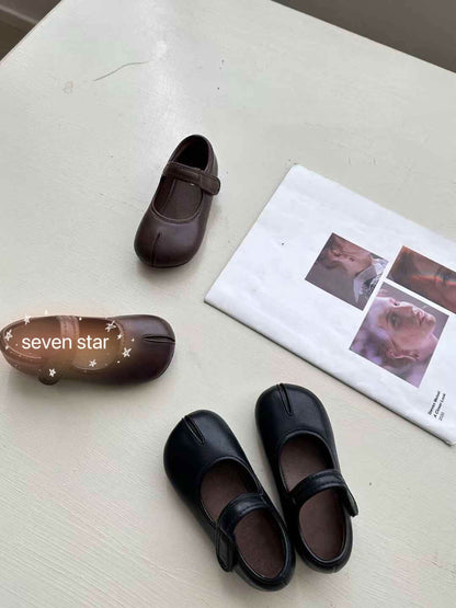 Black Leather Shoes