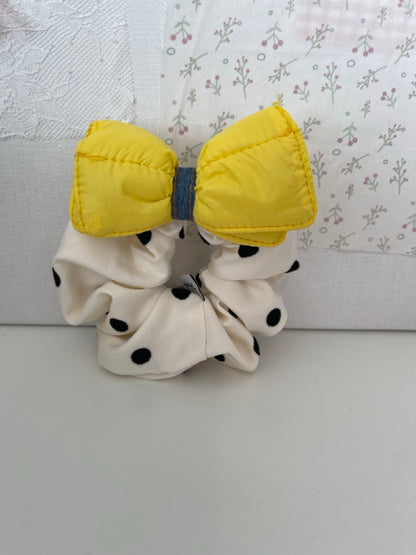 Delicate Scrunchies