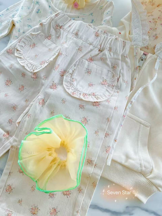 Floral printed pockets pants