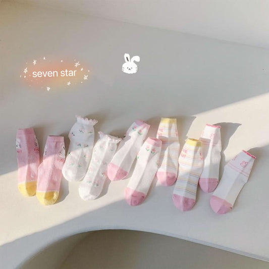 Garden Bunny girls
 Crew Socks