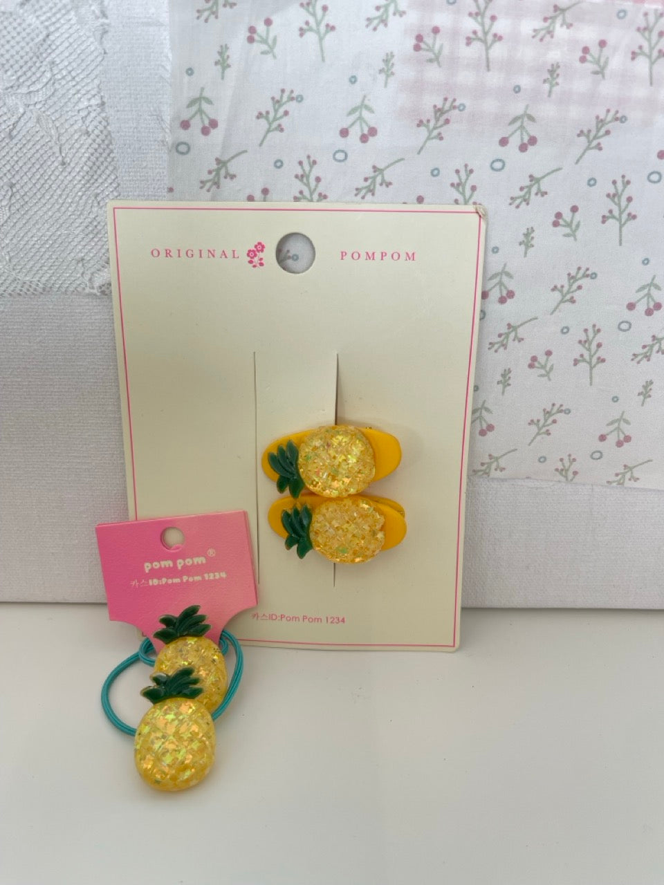 Hair clip and tie set