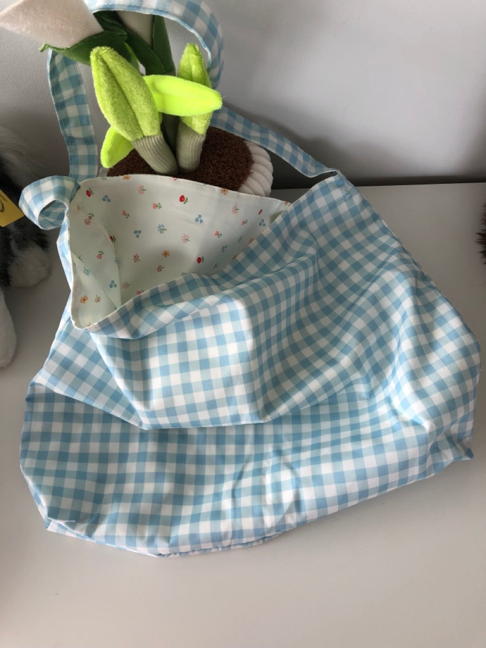Hand-made Cloth Tote Bags