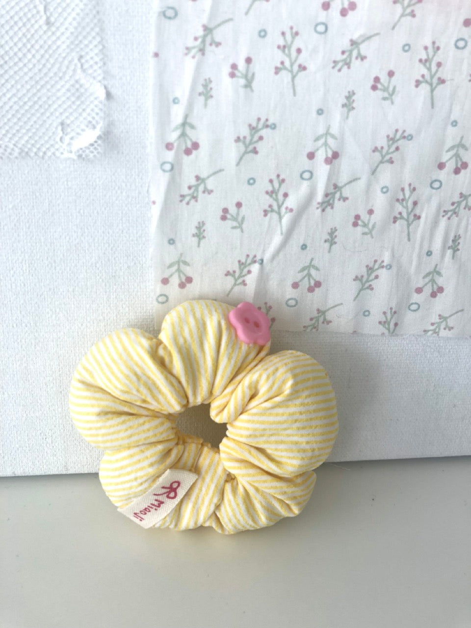 Thumb Fluffy Scrunchies