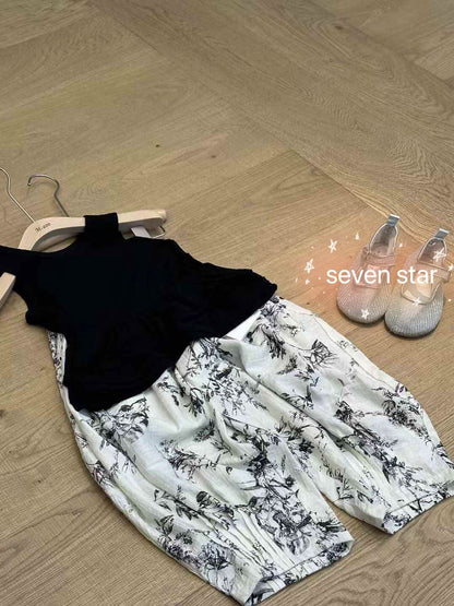 Ink Painting Pleated girl Pants