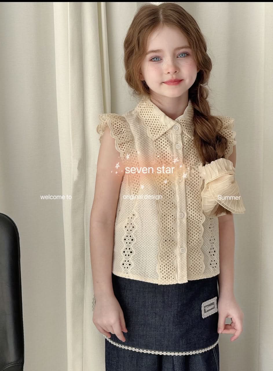 Sleeveless Lace Blouse