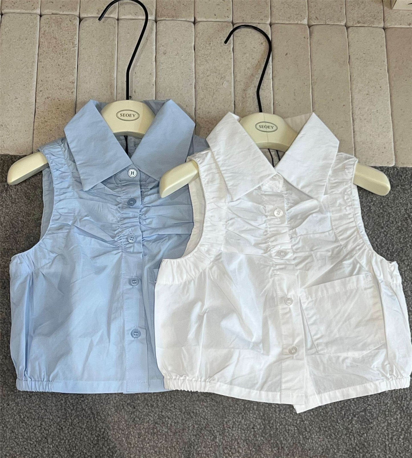 Sleeveless Pleated Blouse—Blue