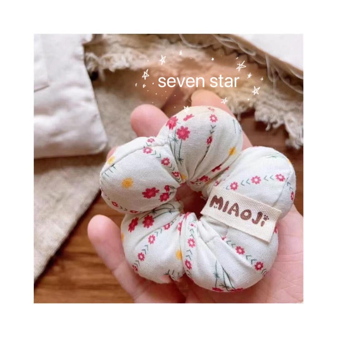 Thumb Fluffy Scrunchies