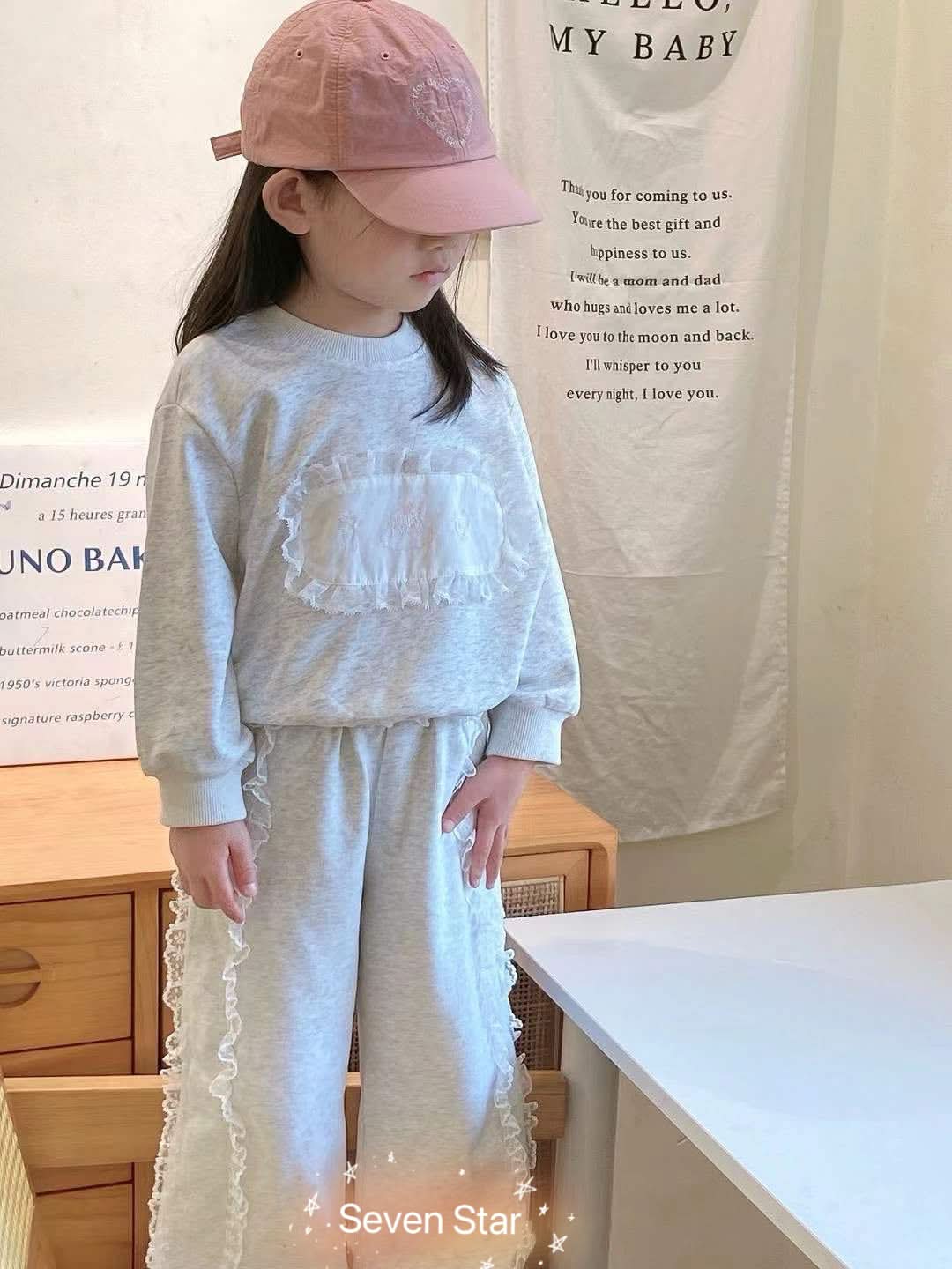 KIDS LACE Sweatshirt & Pants Set